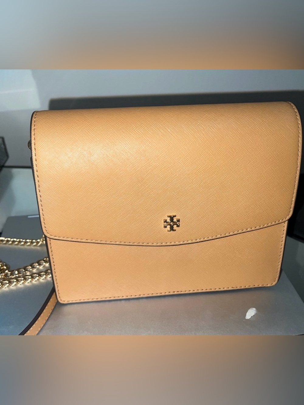 Tory Burch Emerson Envelope Adjustable Shoulder Bag